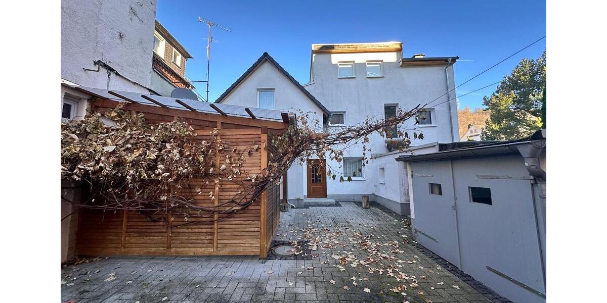 großzügiges Einfamilienhaus zu vermieten 7 zimmer