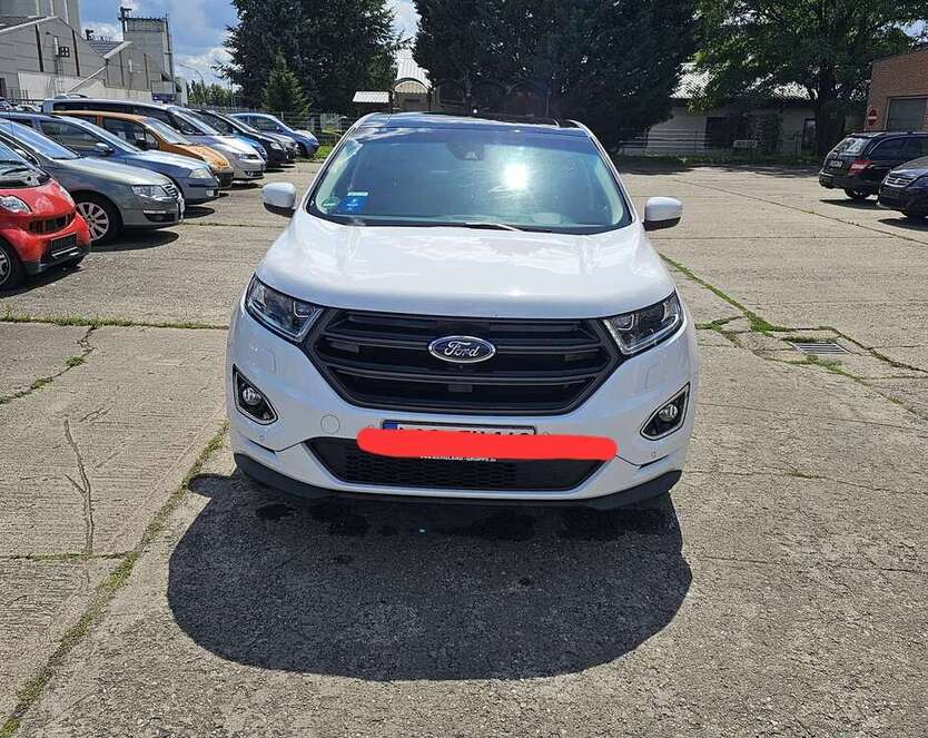 Ford Edge 94.000 km 22.000 € Steinhöfel 15518