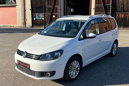 VW Touran 155.257 km 7.990 &euro; Treuchtlingen 91757