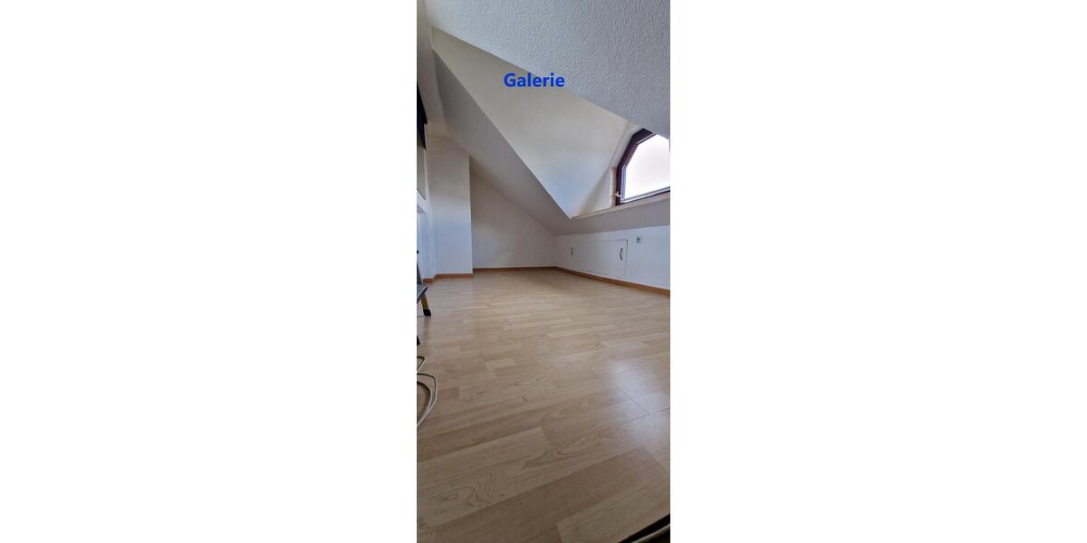 Dachgeschoßwohnung Meerbeck - 5 Zimmer, 120 m&sup2;, 960&euro; | Angebot:24559637