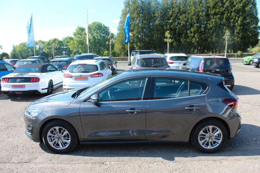 Ford Focus 4.700 km 21.990 € Speicher 54662