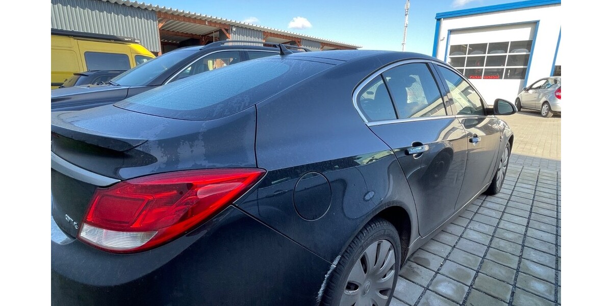 Opel Insignia 250.000 km 2.200 &euro; Falkensee 14612