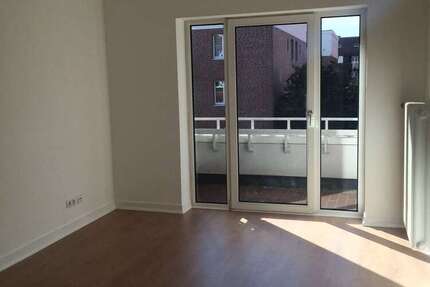 Wohnung zum Mieten in Hamburg 1.052 € 63.74 m²