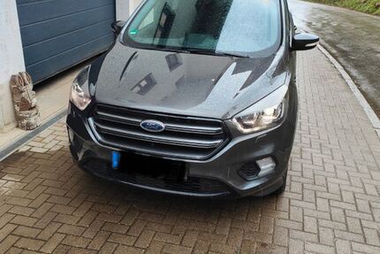 Ford Kuga 110.000 km 17.333 &euro; Hasel 79686
