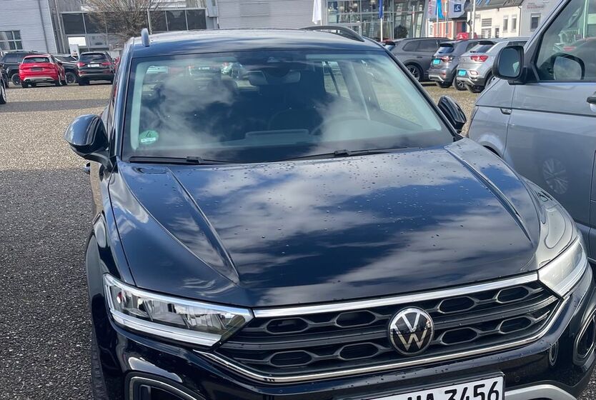 VW T-Roc 29.000 km 21.200 € Herrenberg 71083