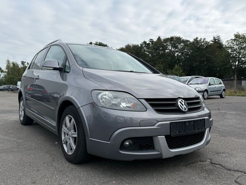 VW Golf 228.701 km 4.480 € Rendsburg ja 24768