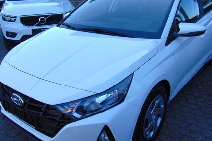 Hyundai i20 24.000 km 13.950 &euro; Eschweiler 52249