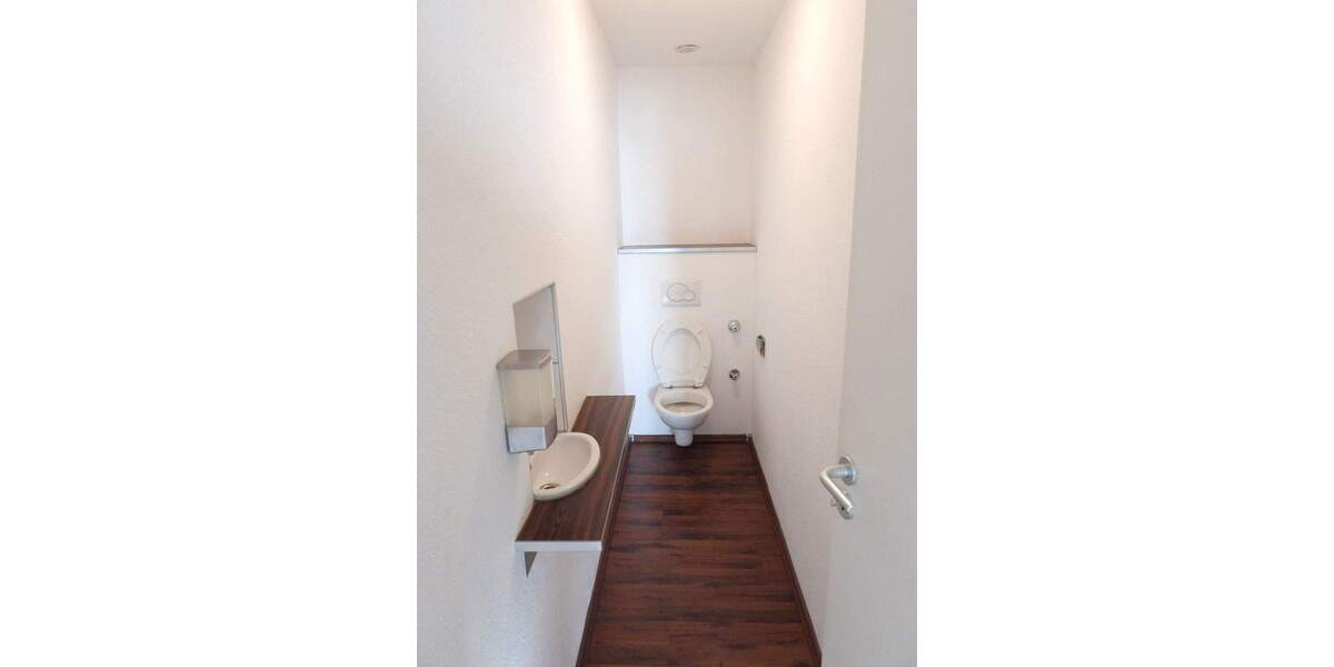 Gewerbeobjekt Nürnberg St Peter - 4 Zimmer, 128 m&sup2;, 890&euro; | Angebot:26843714