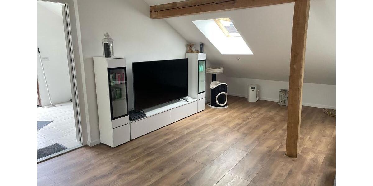 Dachgeschoßwohnung Lissendorf - 3 Zimmer, 85 m&sup2;, 850&euro; | Angebot:26325905