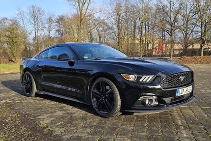 Ford Mustang 132.000 km 19.999 &euro; Dörentrup 32694