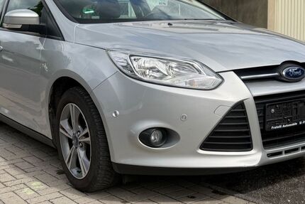 Ford Focus 110.000 km 4.700 &euro; Bad Neuenahr 53474