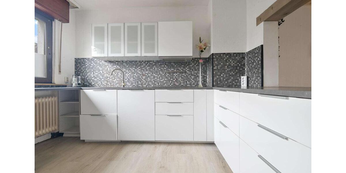 Reihenhaus Duisburg Duisburg-Mitte - 3 Zimmer, 97 m&sup2;, 990&euro; | Angebot:24830472