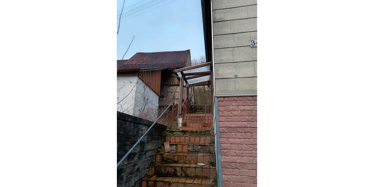 Doppelhaushälfte Hardheim - 4 Zimmer, 90 m&sup2;, 110.000&euro; | Angebot:25839631