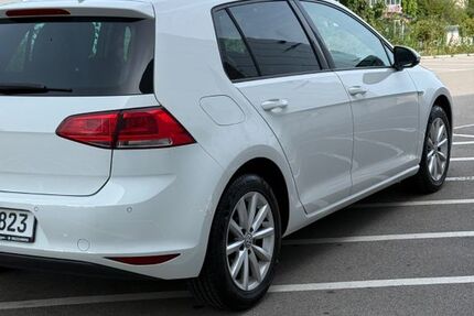 VW Golf