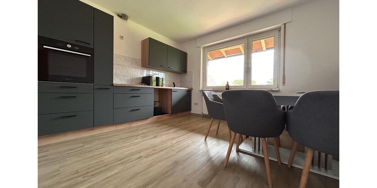 Etagenwohnung Goldenstedt - 4 Zimmer, 110 m&sup2;, 800&euro; | Angebot:26717573