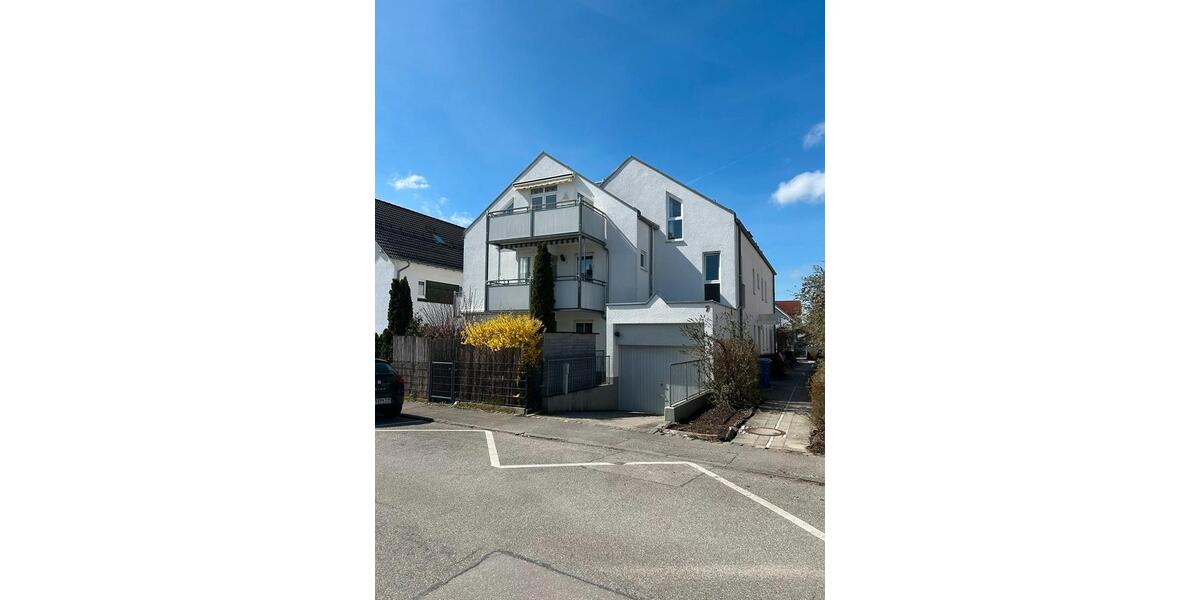 Dachgeschoßwohnung Fürstenfeldbruck - 3 Zimmer, 65 m&sup2;, 1.350&euro; | Angebot:26272789