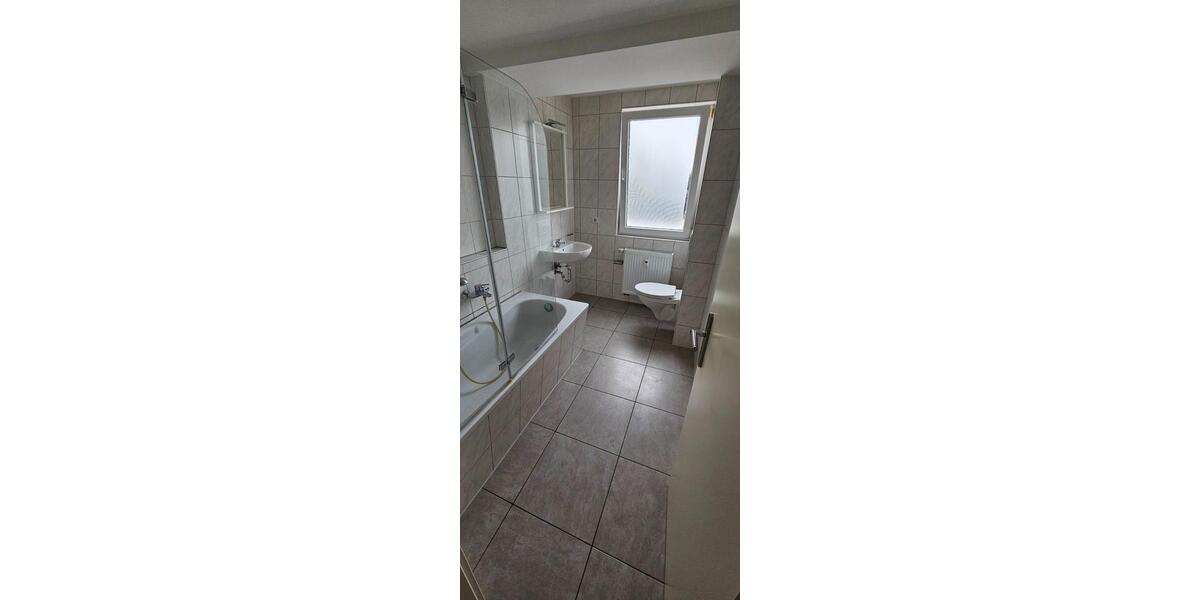 Erdgeschoßwohnung Erfurt Daberstedt - 3 Zimmer, 62 m&sup2;, 750&euro; | Angebot:25576409