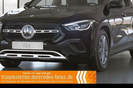 Mercedes-Benz GLA 180 13.934 km 28.890 &euro; Berlin 13509
