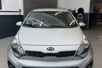 Kia Rio 139.000 km 3.999 &euro; Lüdenscheid 58513