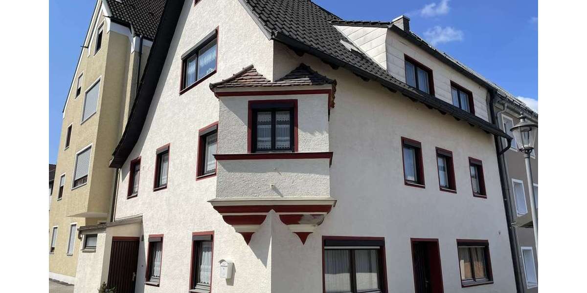 Einfamilienhaus Mainburg - 8 Zimmer, 190 m&sup2;, 315.000&euro; | Angebot:26366417