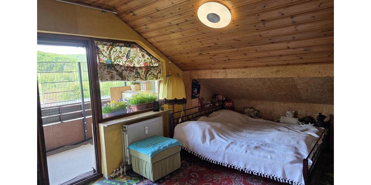 Dachgeschoßwohnung Bad Mergentheim - 4 Zimmer, 88 m&sup2;, 250.000&euro; | Angebot:26561647