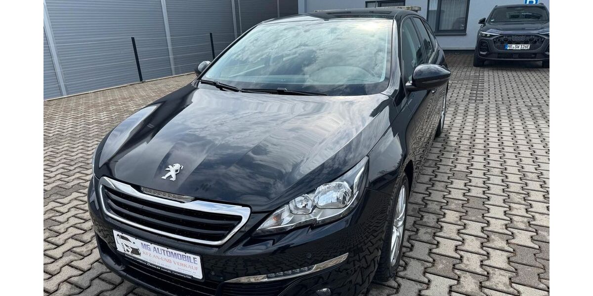 Peugeot 308 172.000 km 5.900 &euro; Rauschenberg 35282