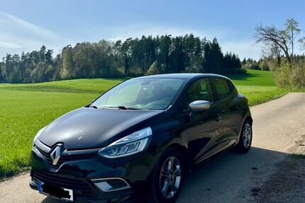 Renault Clio 108.000 km 8.000 &euro; Waldshut Tiengen 79761