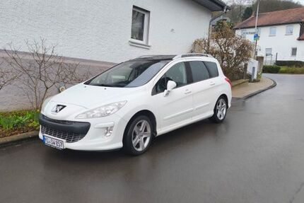 Peugeot 308 148.000 km 2.700 &euro; Lübbecke 32312