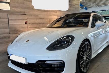 Porsche Panamera 143.000 km 55.900 &euro; Pinneberg 25421