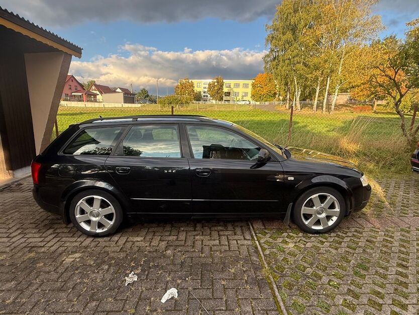 Audi A4 216.000 km 3.000 € Schleusingen 98553