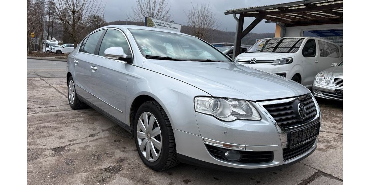 VW Passat 175.600 km 3.350 &euro; Höxter 37671
