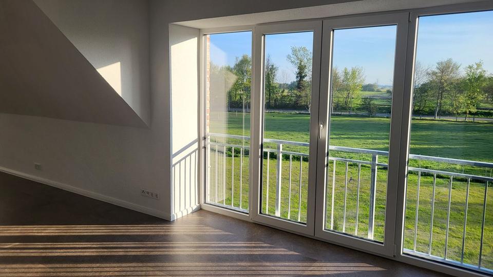 Etagenwohnung Husum - 3.5 Zimmer, 102 m&sup2;, 1.200&euro; | Angebot:26124355
