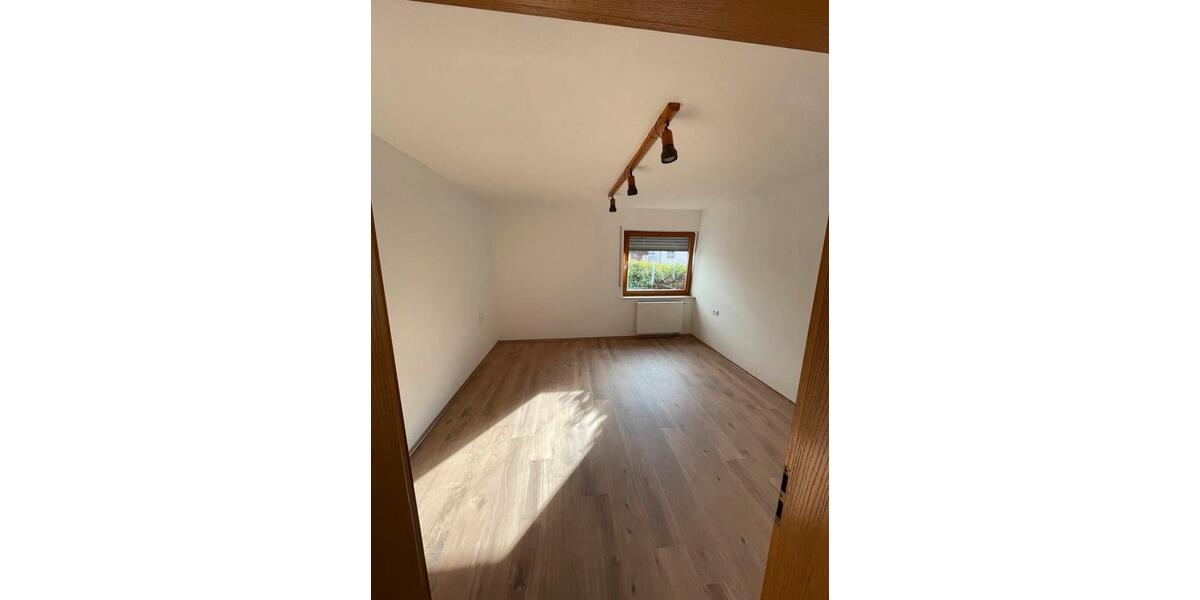 Erdgeschoßwohnung Horb am Neckar - 3 Zimmer, 96 m&sup2;, 229.900&euro; | Angebot:26915549