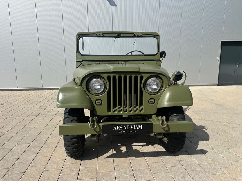 Jeep Willys 8.384 km 13.480 € Anzing 85646