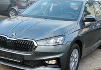Gebrauchtwagen Skoda Fabia TSi DSG Alu AHK Klima Kamera SOFORT !!!!!