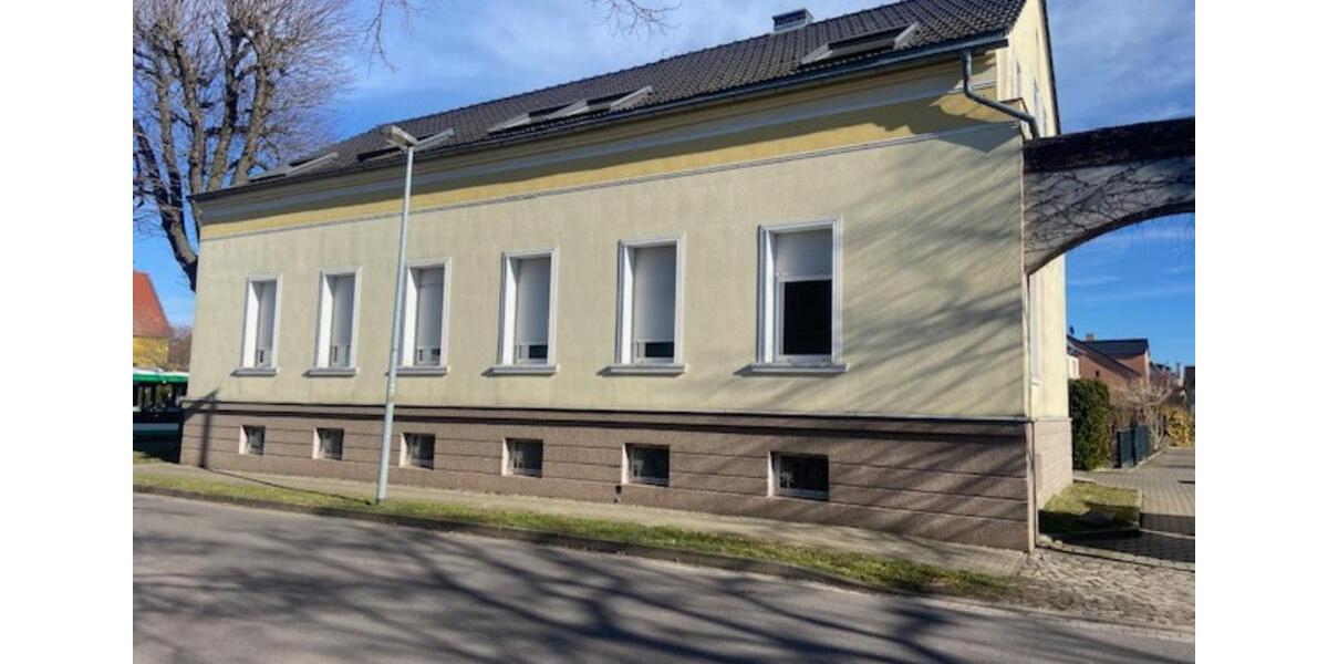 Einfamilienhaus Magdeburg Brückfeld - 8 Zimmer, 263 m&sup2;, 329.000&euro; | Angebot:25569681