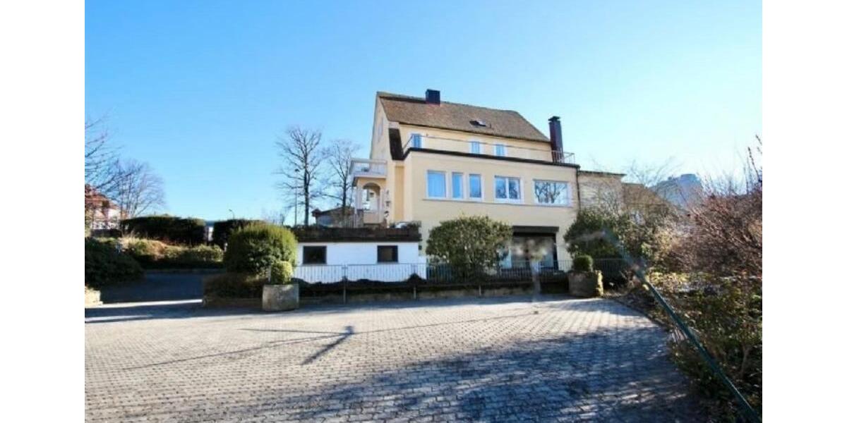 Einfamilienhaus Bad Brückenau - 9 Zimmer, 360 m&sup2;, 549.000&euro; | Angebot:26990991