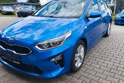 Kia ceed / Ceed 31.600 km 14.390 &euro; Altenburg 04600