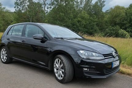 VW Golf 125.000 km 10.500 &euro; Königsee 07426