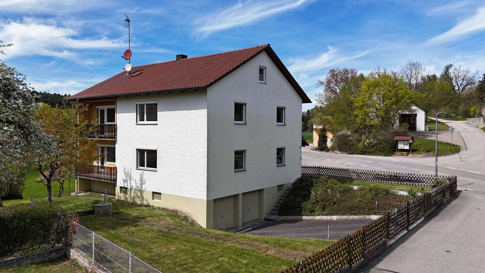 Einfamilienhaus Bernhardswald - 7 Zimmer, 197 m&sup2;, 299.000&euro; | Angebot:26545246