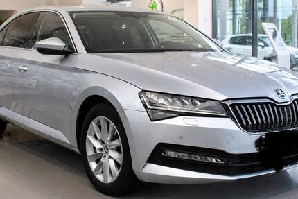 Skoda Superb 68.000 km 19.980 &euro; München 81827