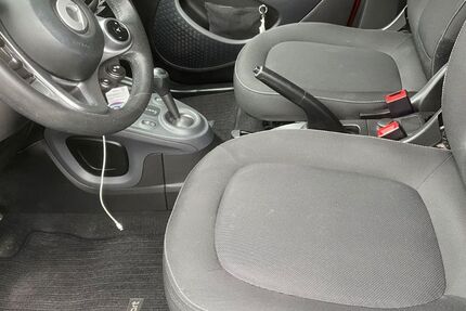 Smart ForFour 93.245 km 10.500 € RIMPAR 97222