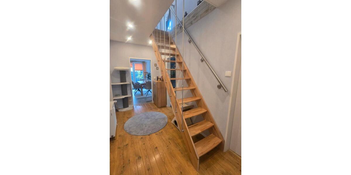 Dachgeschoßwohnung Hattingen Blankenstein - 3 Zimmer, 64 m&sup2;, 179.000&euro; | Angebot:27425700