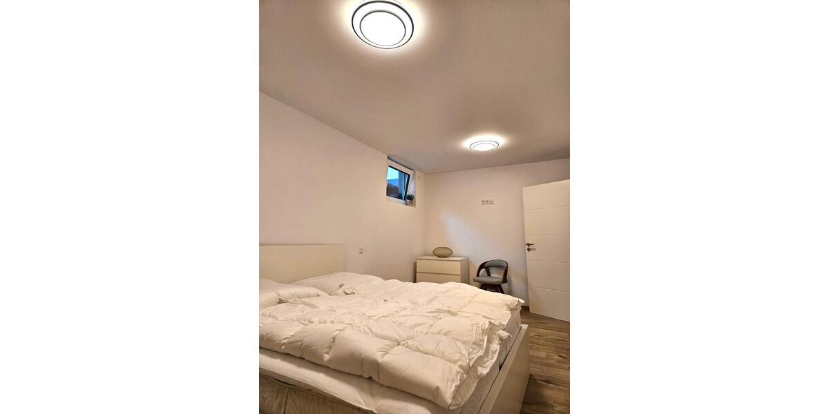 Etagenwohnung Bremerhaven Mitte - 4 Zimmer, 100 m&sup2;, 1.500&euro; | Angebot:26083223