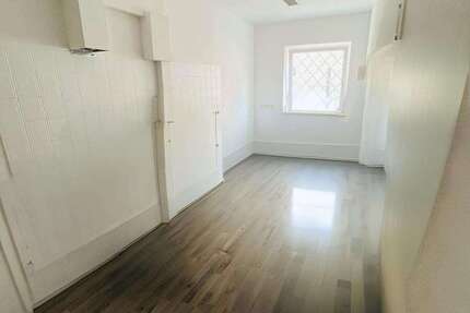 Büro in Mering 450 € 30 m² zimmer