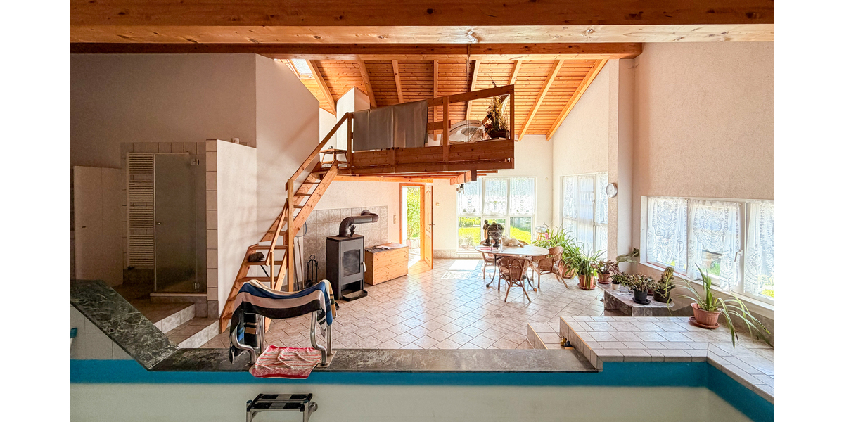 Ihr privates Refugium – Einfamilienhaus mit Poolhaus, Wintergarten und viel Platz! *Provisionsfrei - Einfamilienhaus Gera Lusan | Angebot:27212518