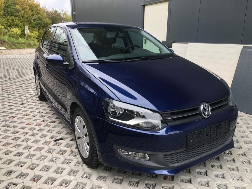 VW Polo 328.500 km 2.980 € Wolpertshausen 74549