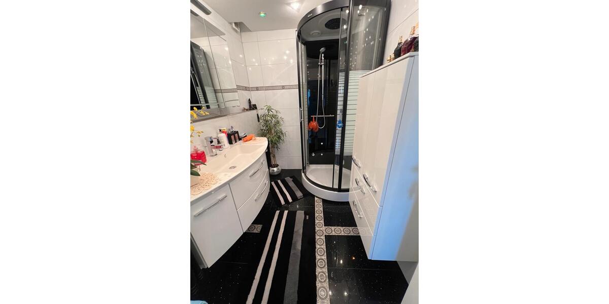 Etagenwohnung Durmersheim - 3 Zimmer, 93 m&sup2;, 295.000&euro; | Angebot:27119884