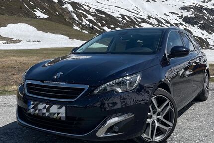 Peugeot 308 151.000 km 8.899 &euro; Thiendorf 01561