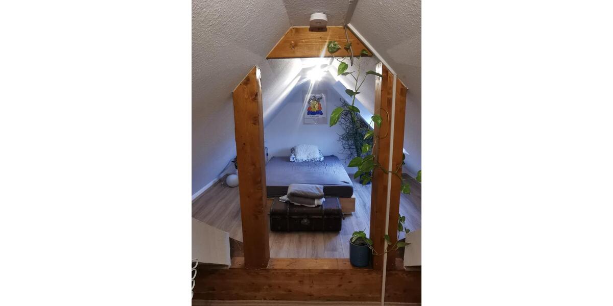 Dachgeschoßwohnung Niederkassel - 1 Zimmer, 42 m&sup2;, 169.000&euro; | Angebot:25208148